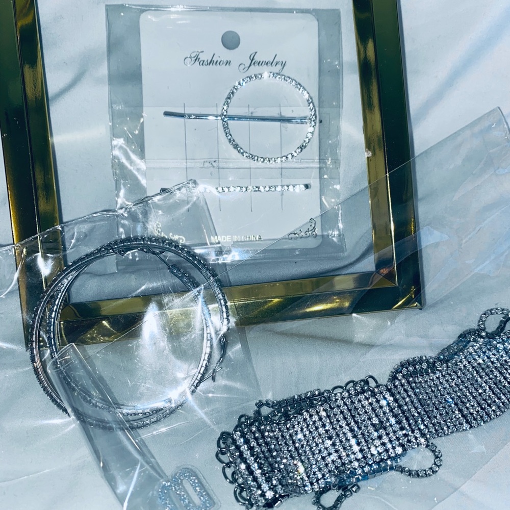Diamond Accessory Bundle - Picture 2 of 6